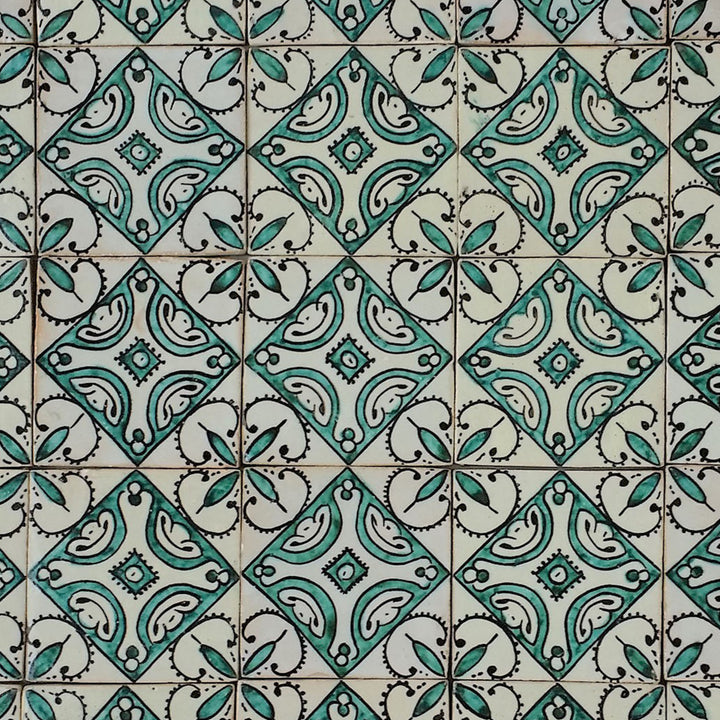Hand painted tile Ebru Green