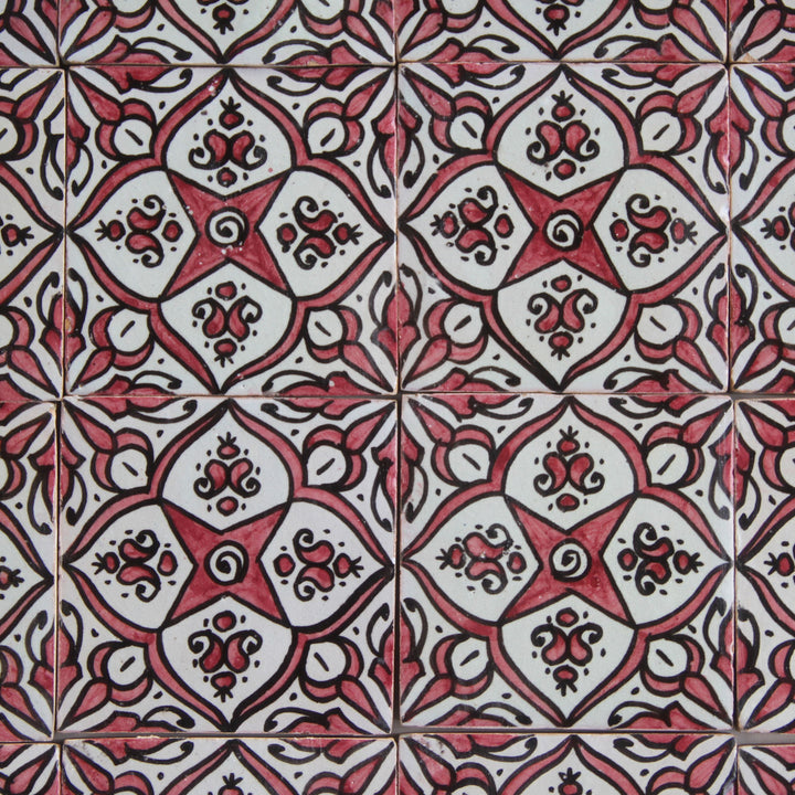 Hand painted tile Meliha