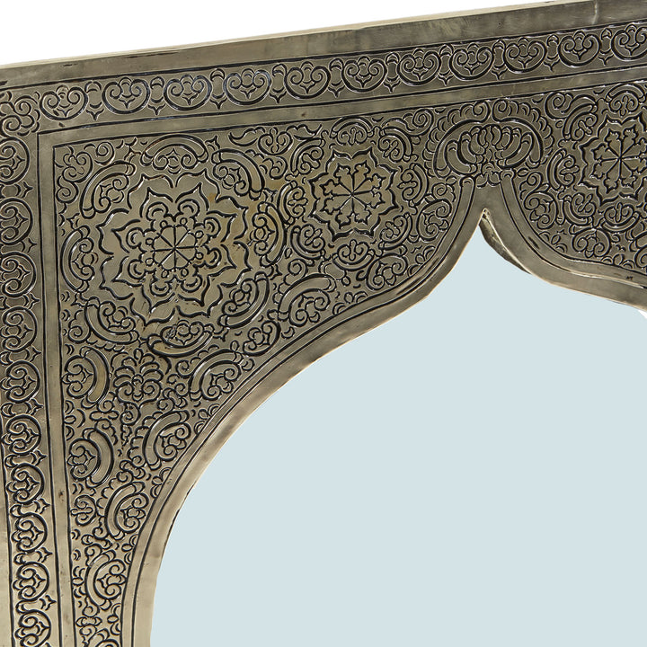 Brass mirror Safiya silver